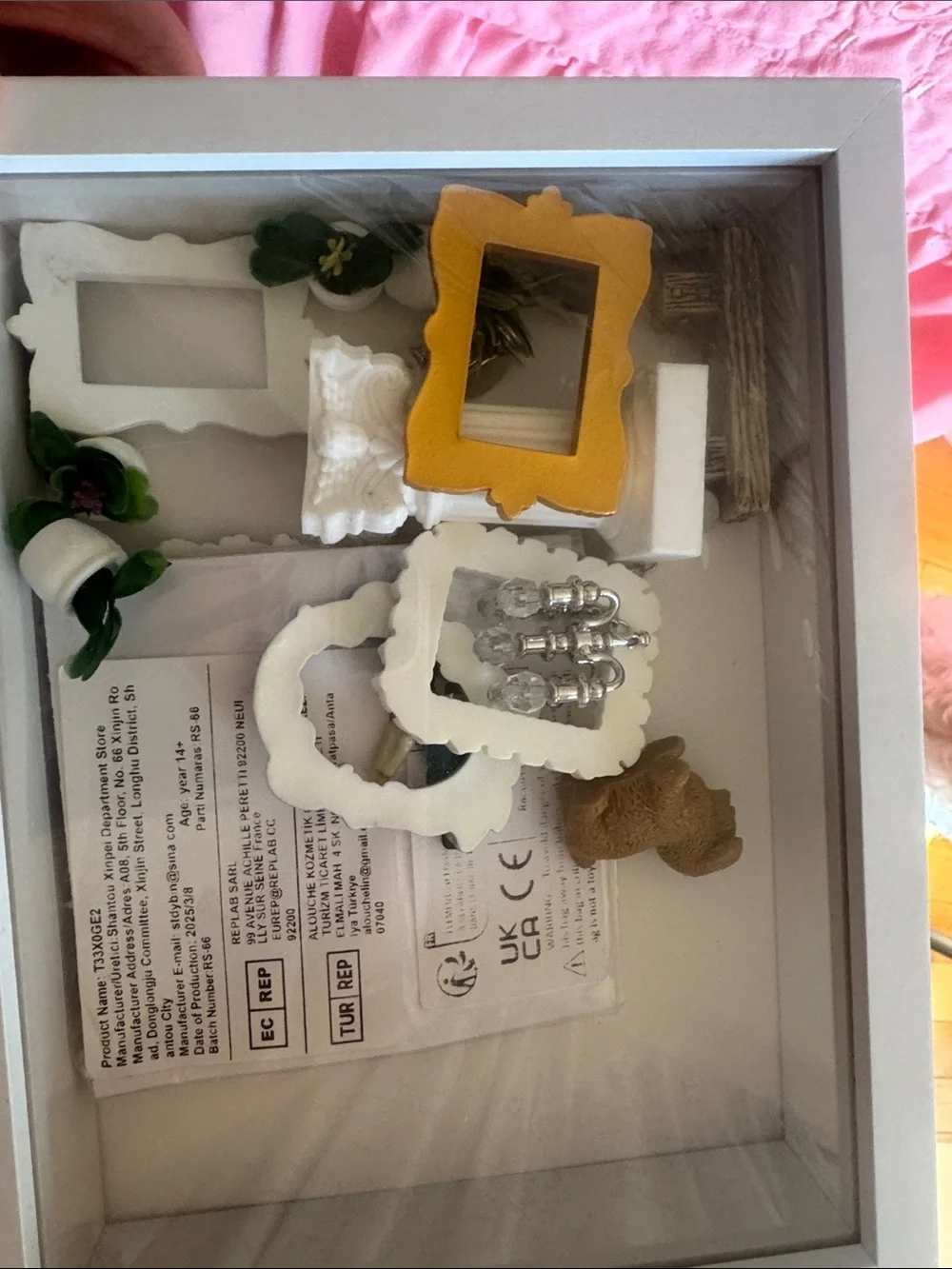 3d mini museum art photo frame kit White and Gold Decorative Shadow Box Home